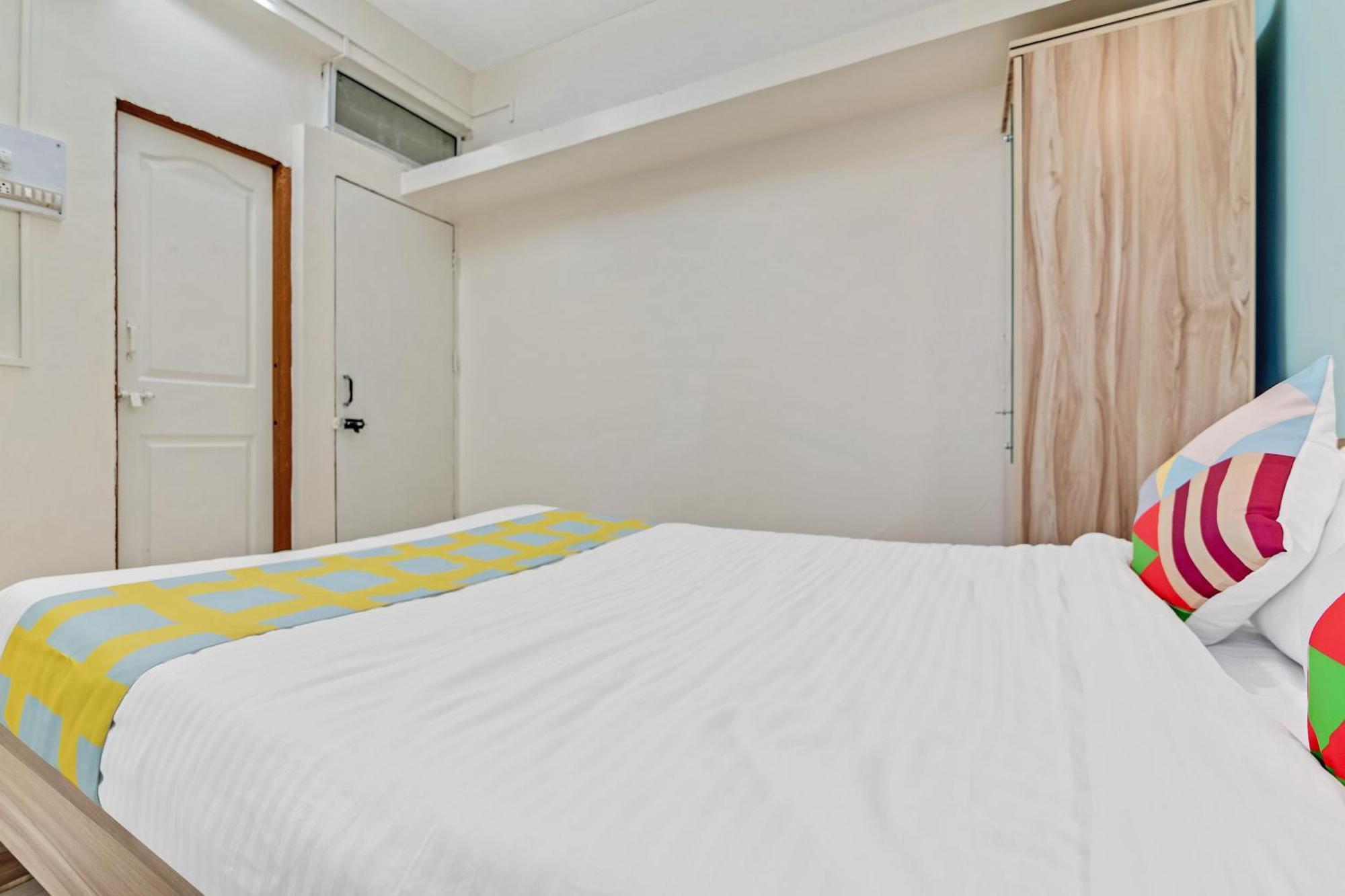 Super Hotel O Saraswati Niwas Vadgaon Budruk プネ エクステリア 写真