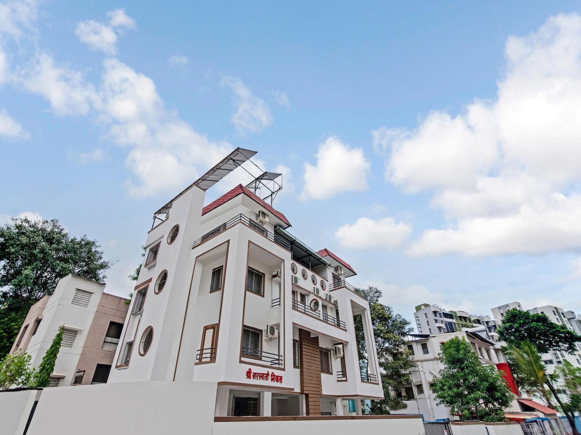 Super Hotel O Saraswati Niwas Vadgaon Budruk プネ エクステリア 写真